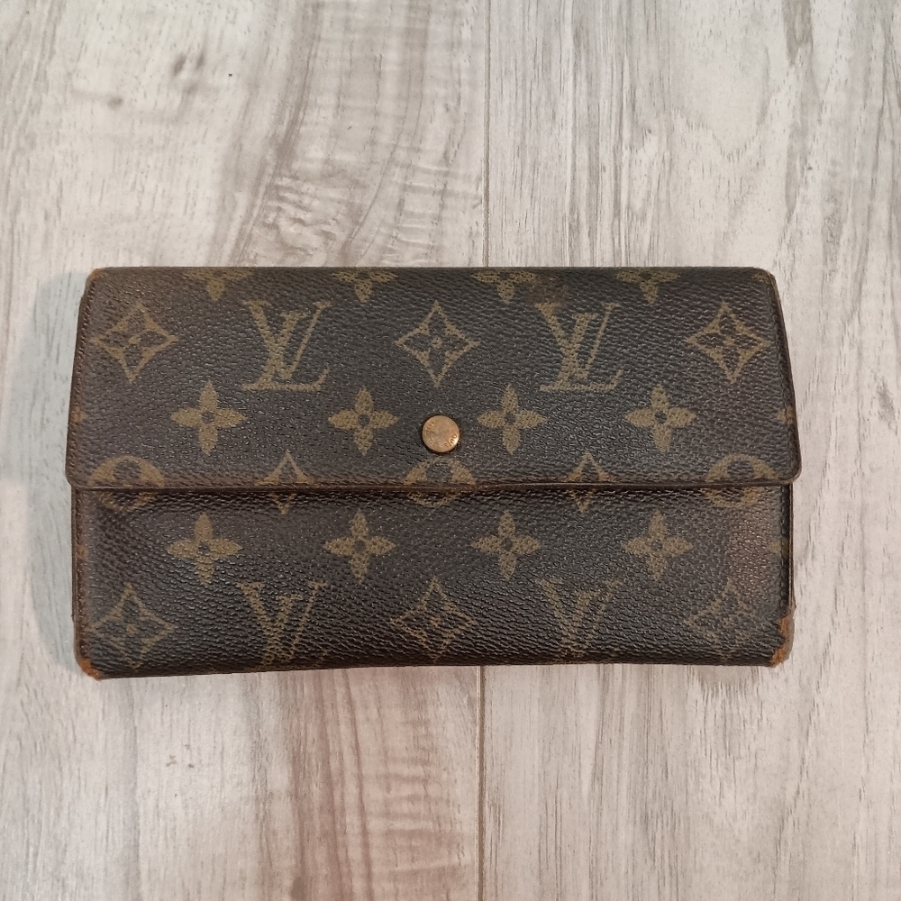 Louis Vuitton Porte Monnaie Monogram Pochette Credit Long Wallet